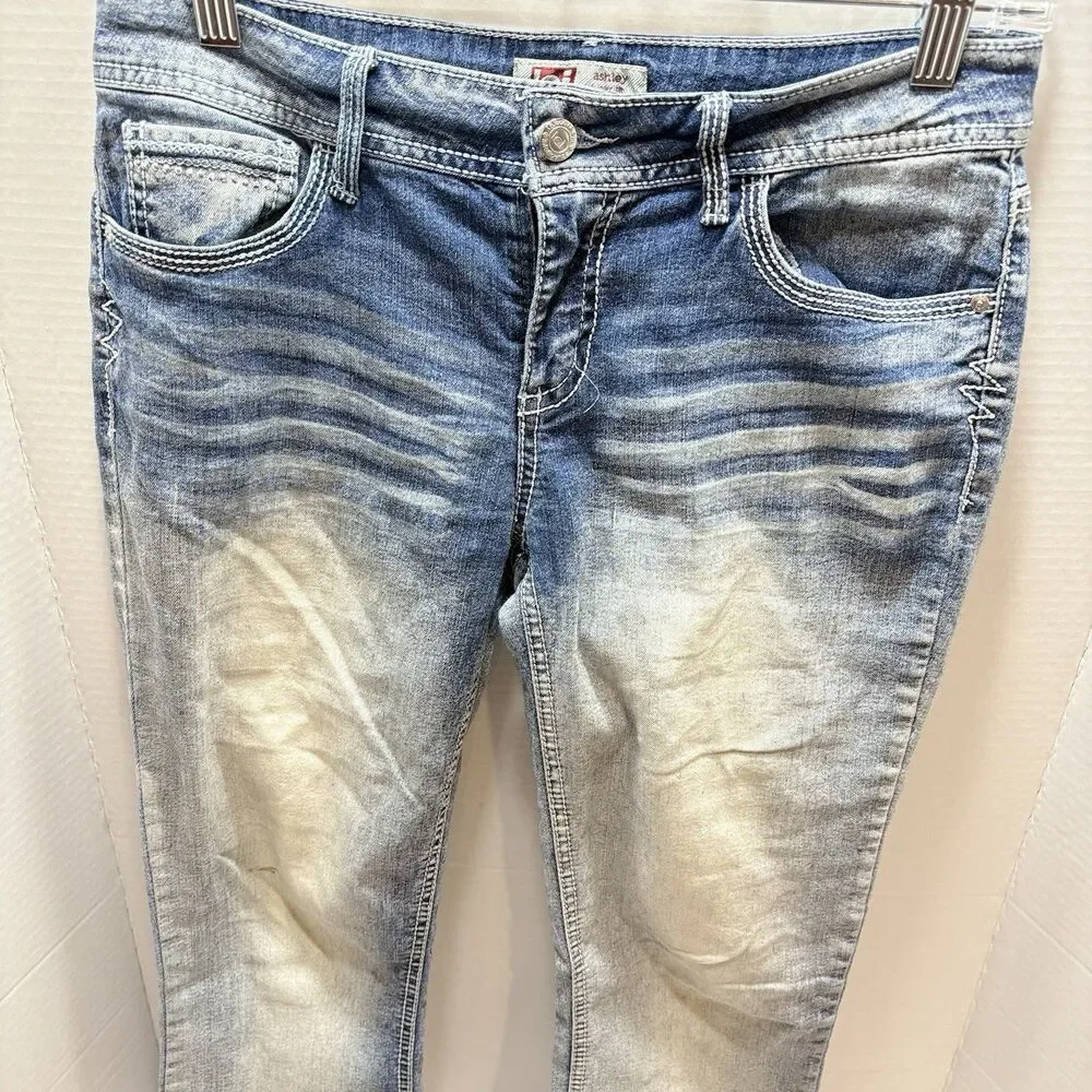 VINTAGE L.E.I Jeans Women’s 5 Ashley Low Rise Boot Flared Faded Y2K 30x32 Bling